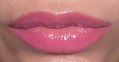 [03-mua-intense-kisses-high--intensity-gloss-review-lips-are-sealed-swatch-kiss-and-tell%255B4%255D.jpg]