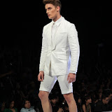 Philippine Fashion Week Spring Summer 2013 Milanos (16).JPG