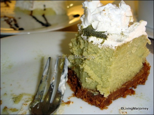 Akiba Cafe: Green Tea Cheesecake