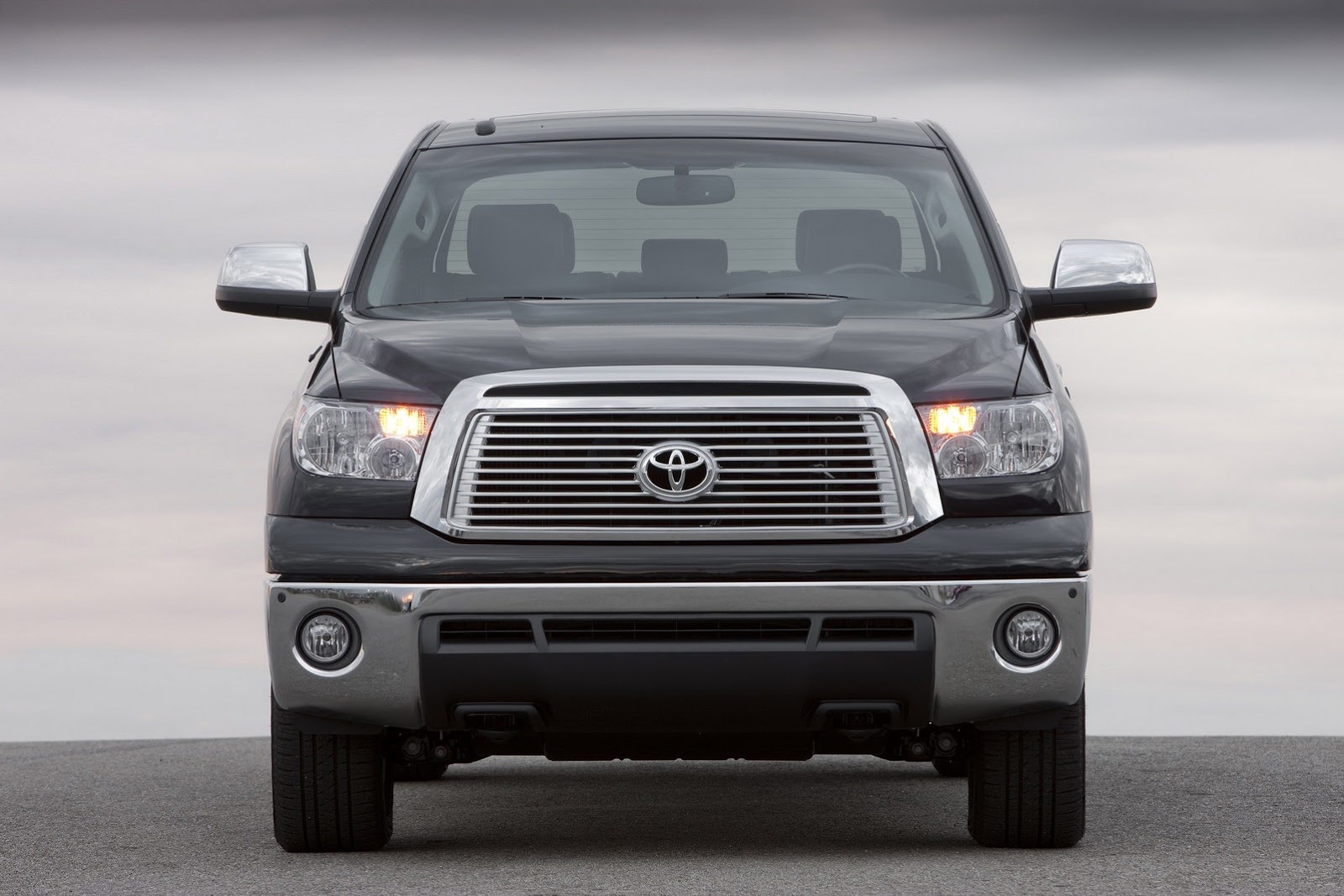 [2013-Toyota-Tundra-Truck-6%255B2%255D.jpg]
