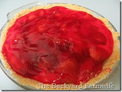 strawberry cream cheese pie - The Backyard Farmwife