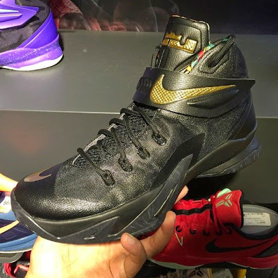 Upcoming Black / Gold Soldier 8's. Watch the Throne? | NIKE LEBRON - LeBron  James Shoes