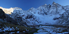 Panorámica del Vignemale y el refugio desde les Oulettes de Gaube