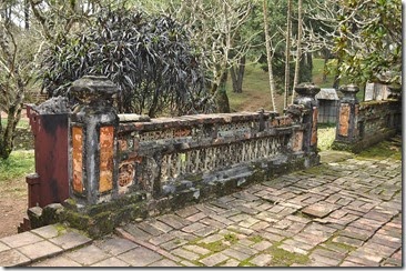 Vietnam Hue Tu Duc tomb 140216_0256