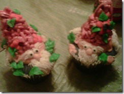Gnome cupcakes