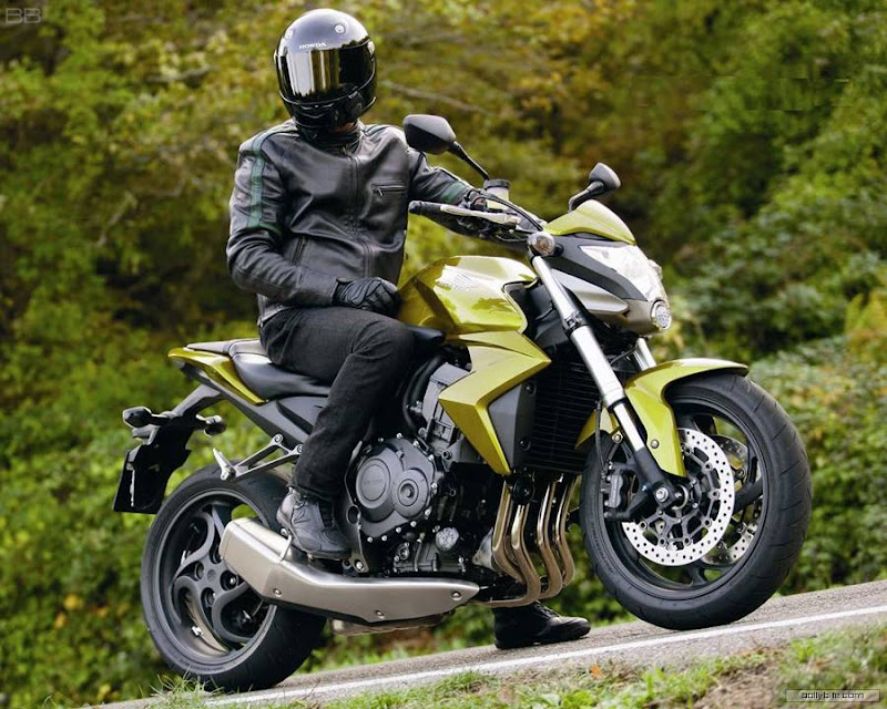 Image Dimension: 512x410 :: Honda CB1000R | Bike Walls: Stunning Performance Naked style, breathtaking acceleration, light, responsive handling and invigorating thrills at every twist of its throttle Honda CB1000R | Bike Walls: Stunning Performance Naked style, breathtaking acceleration, light, responsive handling and invigorating thrills at every twist of its throttle