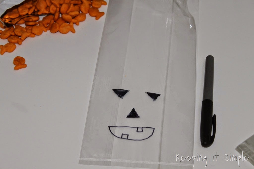 [Halloween%2520school%2520snack%2520idea%2520%25284%2529%255B3%255D.jpg]