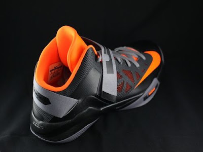 nike zoom soldier 6 gr black grey orange 2 01 New Nike Zoom LeBron Soldier VI   Black/Orange   Available