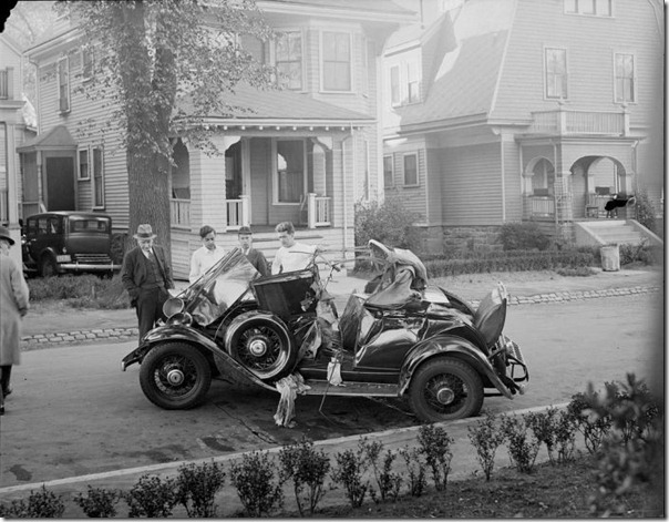 Batidas de carro em Boston nos anos 30 (1) Batidas de carro em Boston nos anos 30 (1)
