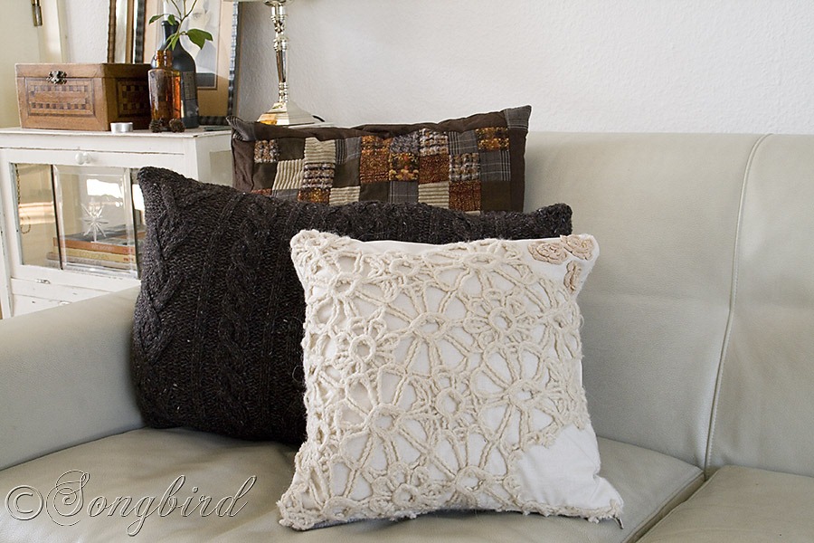 [Fall%2520DIY%2520Sweater%2520Pillows%25201%255B3%255D.jpg]