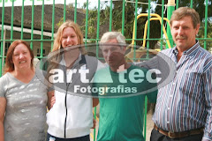 Fotos do evento GRACIELE HERMANN. Foto numero 9. Fotografia (fotografias) da Art Tec Fotografias que faz fotos de casamento, fotos de festas, fotos de eventos sociais, fotos de aniversário, fotos de formatura, fotojornalismo, ensaios fotográficos, fotos de estúdio, book fotográfico e outros serviços fotográficos em Pelotas, RS, e outras cidades do Rio Grande do Sul. fotos casamento de pelotas rs para noivas casamentos rio grande do sul foto fotografia lembranças com convite preço vestido tomara que caia álbuns