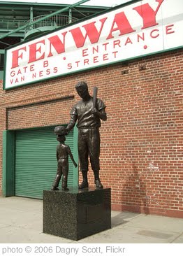 'Ted Williams' photo (c) 2006, Dagny Scott - license: http://creativecommons.org/licenses/by/2.0/