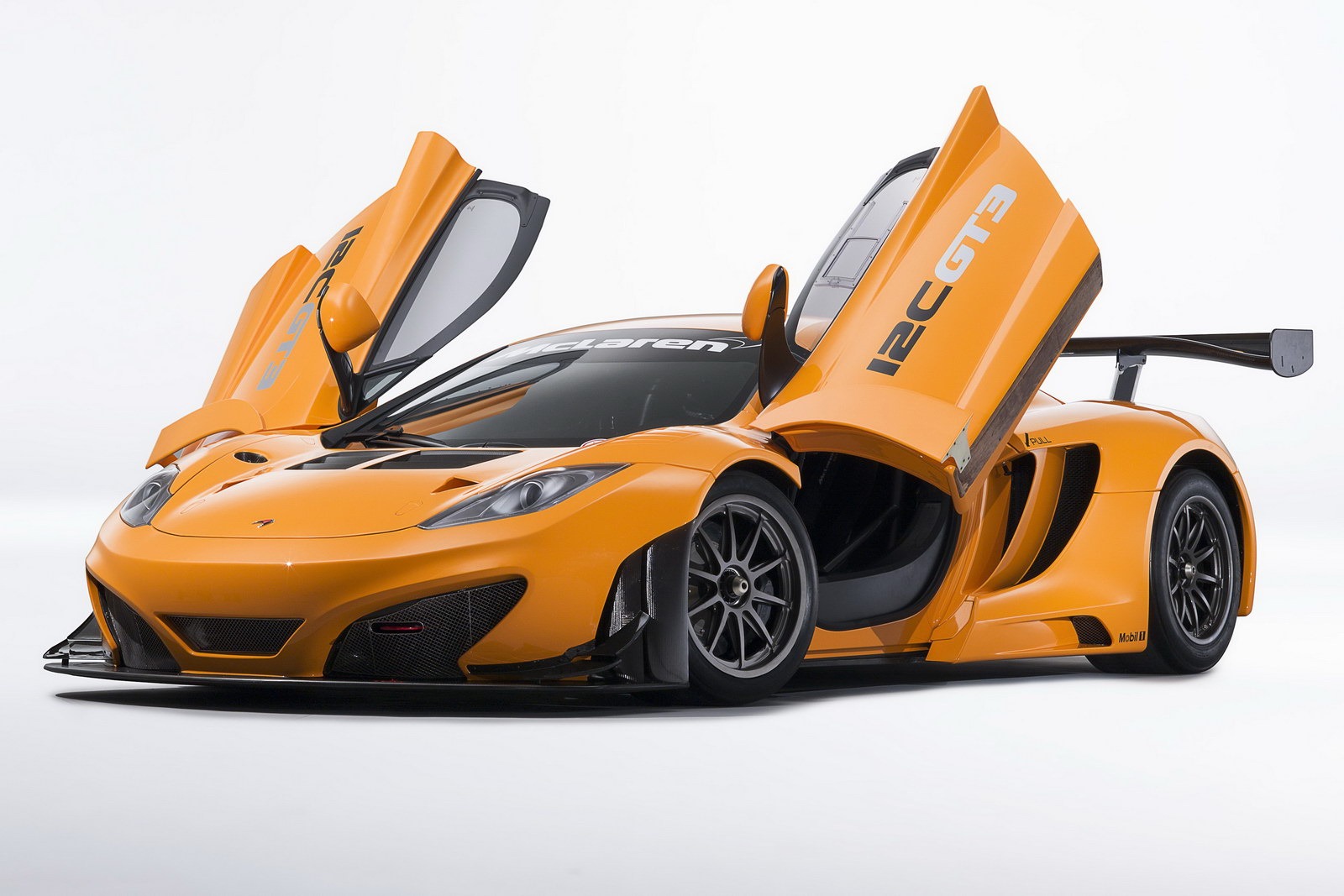 [McLaren-MP4-12C-GT3-2013-2%255B2%255D.jpg]