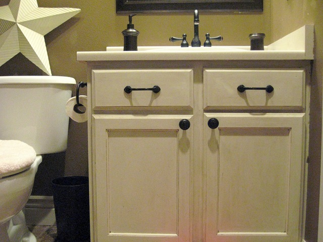 [bathroom%25202%255B5%255D.jpg]