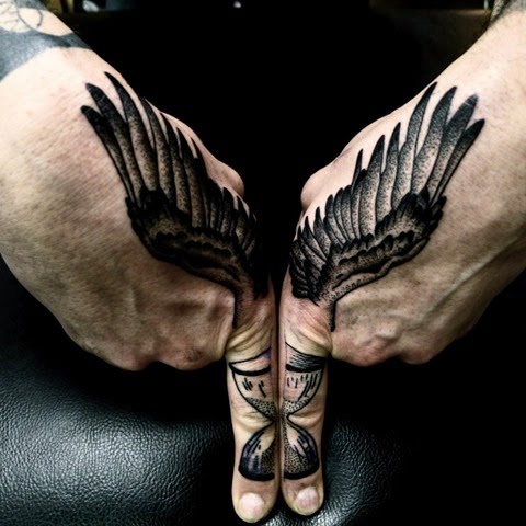 [Krasivye-tatuirovki-na-rukakh_Beautiful-tattoos-on-his-arms%2520%25287%2529%255B2%255D.jpg]