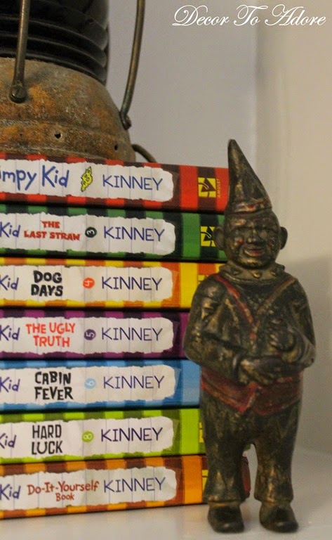 [One%2520Room%2520Challenge%2520-%2520Decor%2520To%2520Adore%2520023%255B3%255D.jpg]