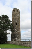 08.Clonmacnoise - Torre circular