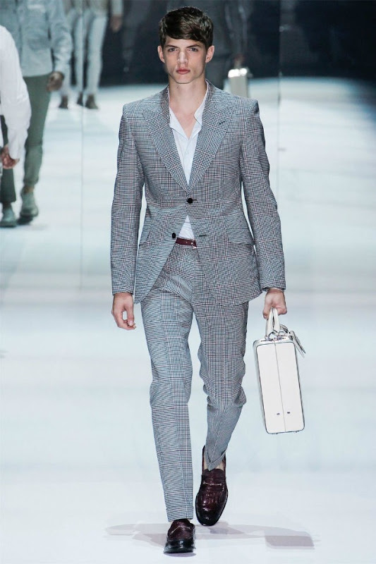 Milan Fashion Week Primavera 2012 - Gucci (29)