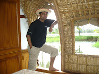 On the footboard!