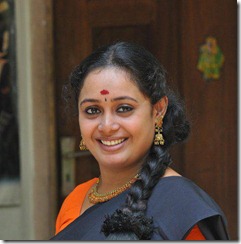 Malayalam Serial Actress Sumi Santhosh Pics