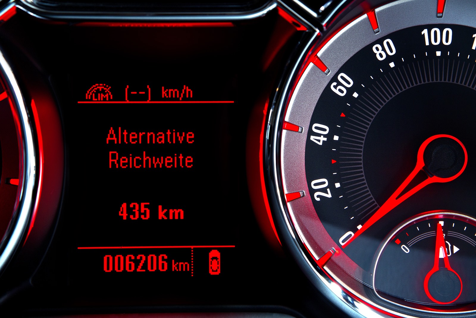 [Opel-Adam-LPG-7%255B3%255D.jpg]