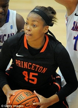 [2373068000000578-2846905-image-89_1416811718418%255B3%255D.jpg]