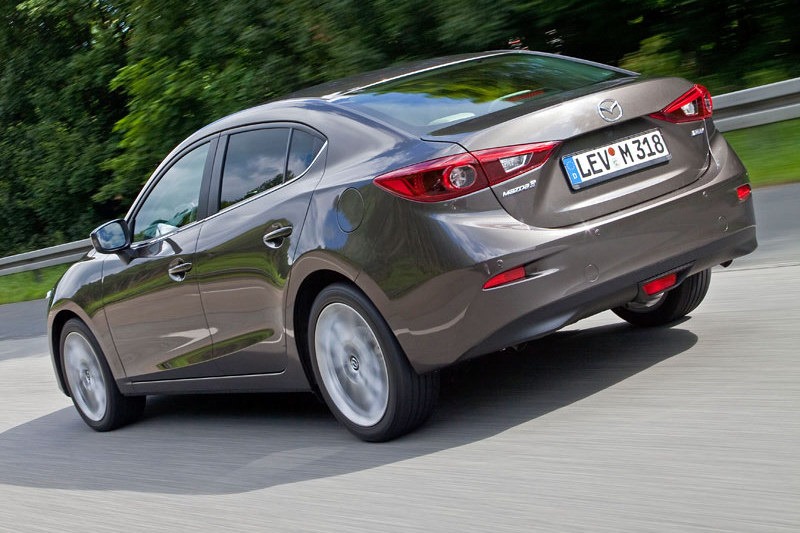 [2014-Mazda3-Sedan-23%255B2%255D.jpg]