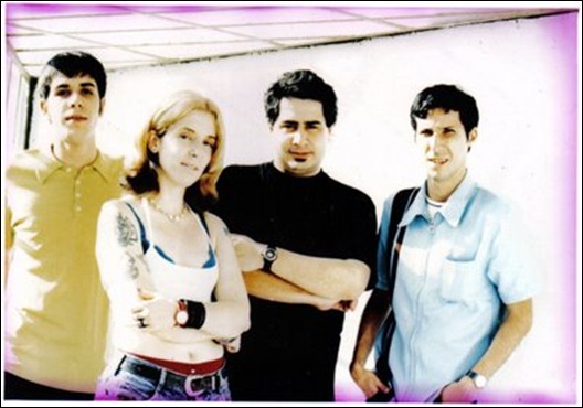 banda pin ups fase single