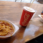 We found a spaghetti bar....mmmmmm... We found a spaghetti bar....mmmmmm...