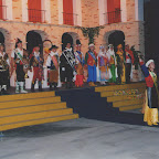 año 2001 PABELLON FESTERO Presentacion Regidora Infantil. Nuestros CARGOS FESTEROS Capitan Victor GINER HERNANDEZ, Madrina Julia PLENS GARCIA-GALBIS,Alferez Jorge Daniel MENOR VALERO. 25-18.jpg