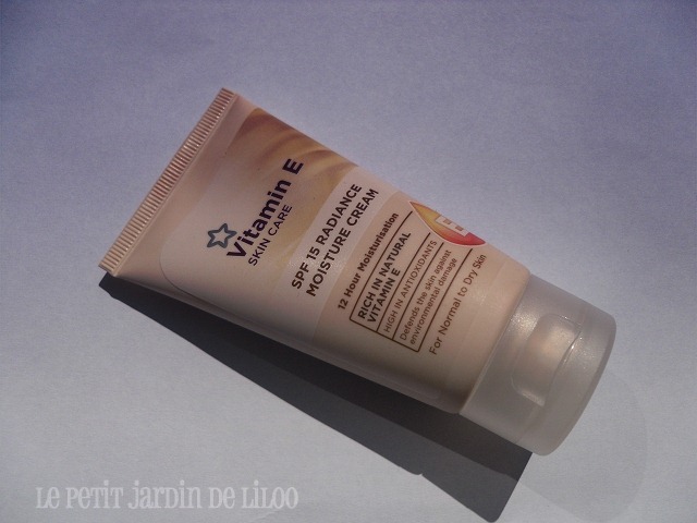 01 superdrug vitamin e spf 15 radiance moisture cream