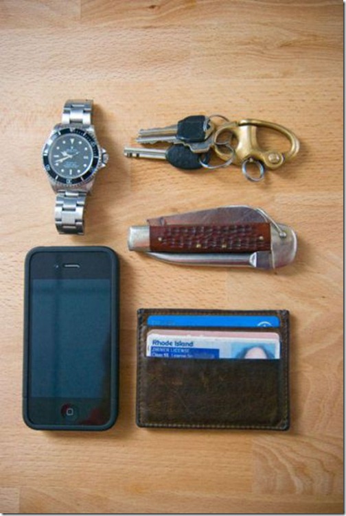 what_men_carry_in_their_pockets_640_36