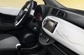 2013-Toyota-Yaris-Trend-8