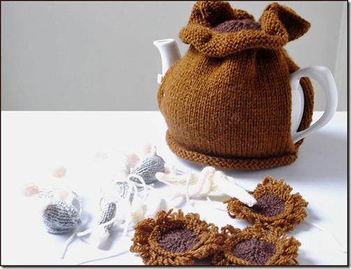 Sack of Mice making tea cosy