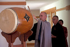 roshi on drum, horizontal.jpg