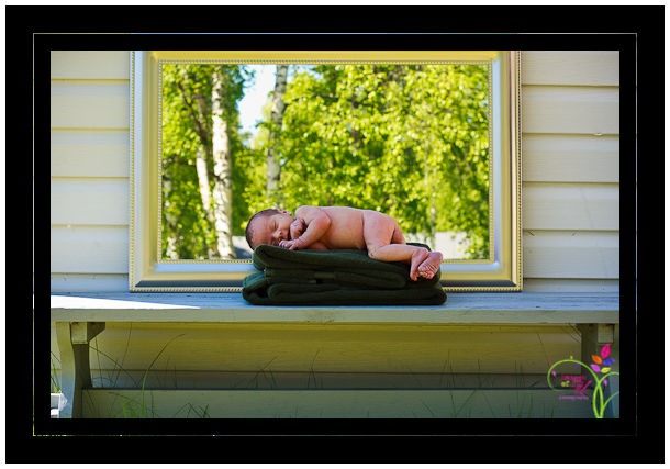 [NewbornSiblings-3388%255B3%255D.jpg]