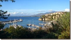 Die erste Marina nach Ponza und Irrfahrt über Capri: Agropoli