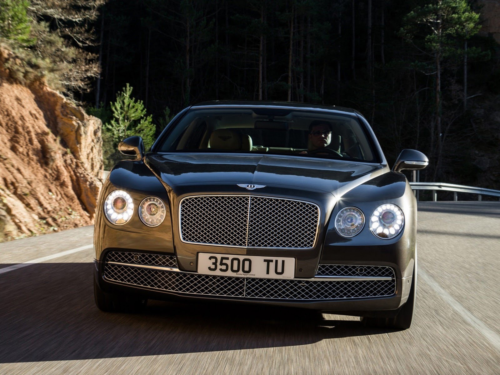 [2014-Bentley-Continental-Flying-Spur-1%255B3%255D.jpg]