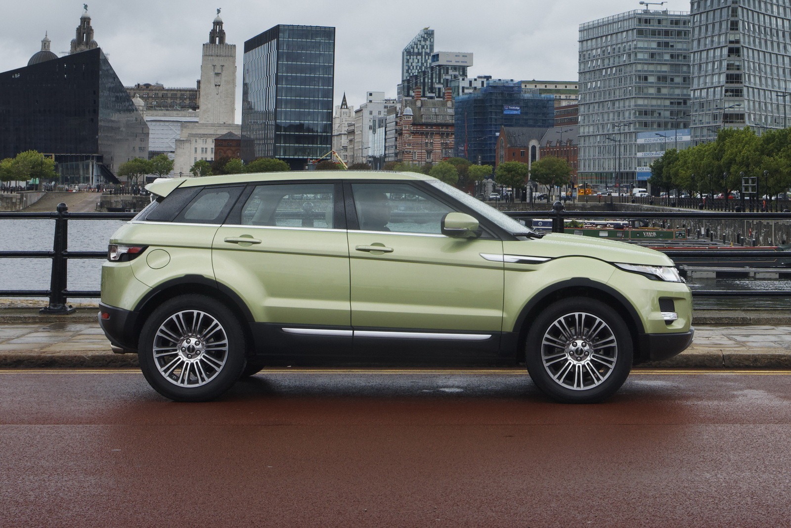 [Range-Rover-Evoque%255B2%255D.jpg]