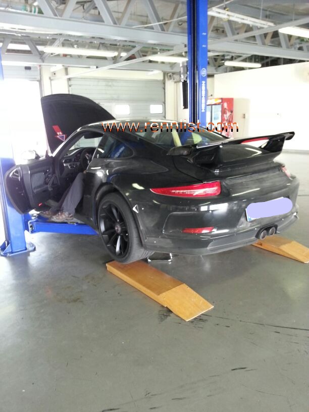 [Porsche-GT3-2014-11%255B2%255D.jpg]