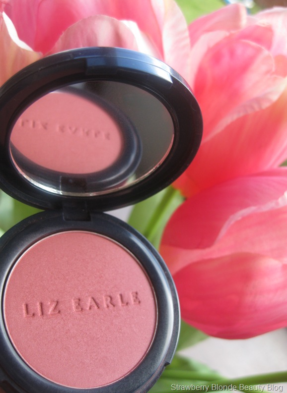 Liz_Earle_Powder_Blush_Peony_07