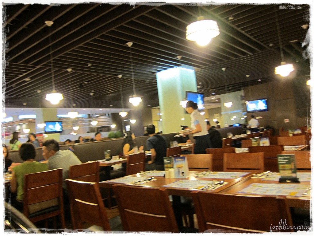 [dining%2520area.jpg]