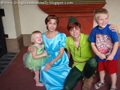 [Disney%2520Vacation%25202009%2520124%255B3%255D.jpg]
