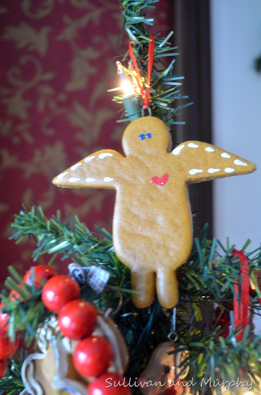 [gingerbread-64.jpg]