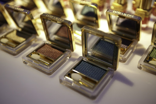 Love these embossed shadows. The powder are so rich and the color payoff is amazing.