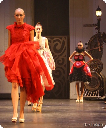 Raffles Graduate Fashion Show 2012 - Junction (131)