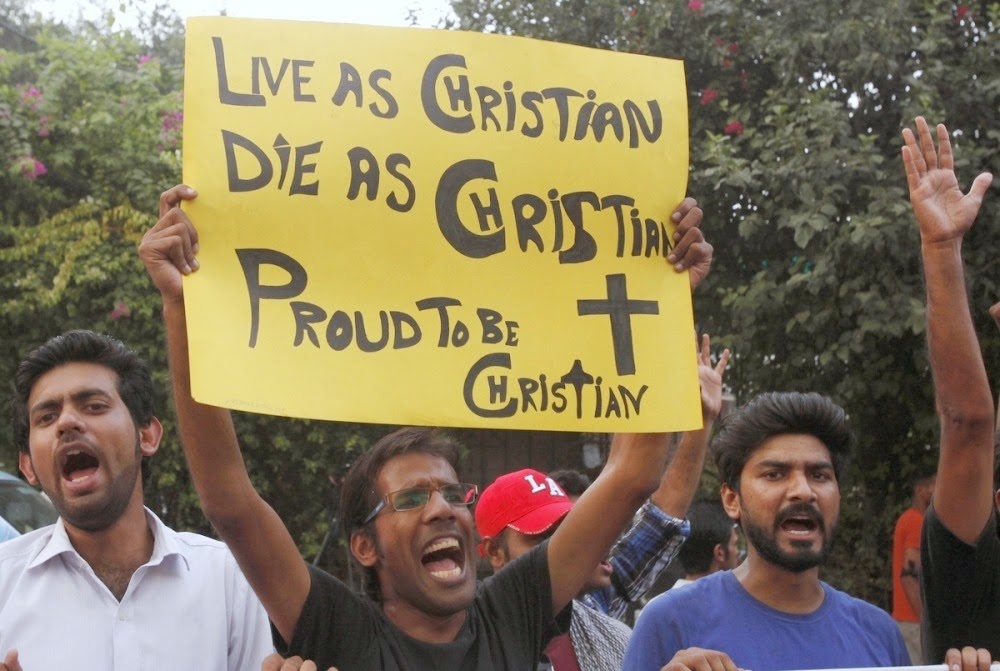 [Pakistani%2520Christians%2520Protest%2520homocidal-suicide%2520bomber%2520Peshawar%255B4%255D.jpg]