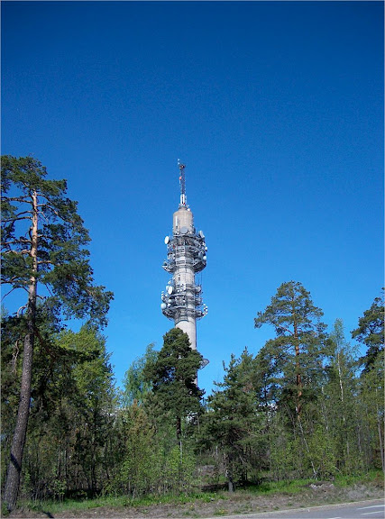 Television transmission tower
