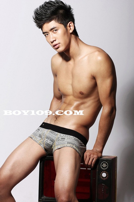 Asian-Males-Cao Lam Vien - Hot Hot in Underwear Again!-10