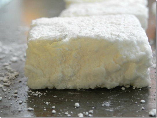 homemade-marshmallows-2 homemade-marshmallows-2
